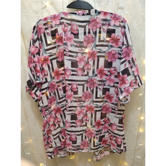 MINIS WOMANS SMALL SHEER FLORAL PINK BLACK ART BATHING SUIT COVER UP SHAWL BEACH - Picture 9 of 11